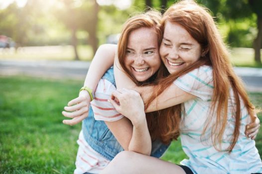 5 Reasons Why Having an Older Sister is the Best Thing that Can Happen to You