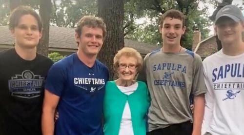Four Teenage Boys Break Into House To Save 90-Year-Old Woman Trapped in Blazing Fire