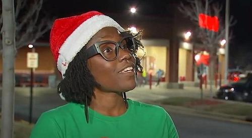 Teacher Racks Up $100,000 Bill To Make Sure Students Don’t Go Hungry Over Holidays
