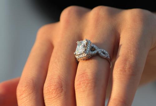 Woman Tells Her Mother-In-Law’s That She Doesn’t Want Her Old Cheap Engagement Ring And Prefers New One Instead