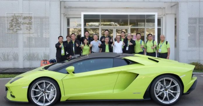 This Boss Awards His Employees With a Big Salary, Lends Supercars as Company Vehicle
