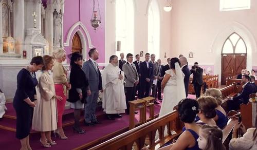 Wedding Ceremony Interrupted By Voice From The Back – Bride Turns Around And Starts Sobbing