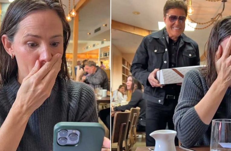 Jennifer Garner Loses It Over Childhood Crush Donny Osmond’s Sweet Surprise For Her 50Th Birthday